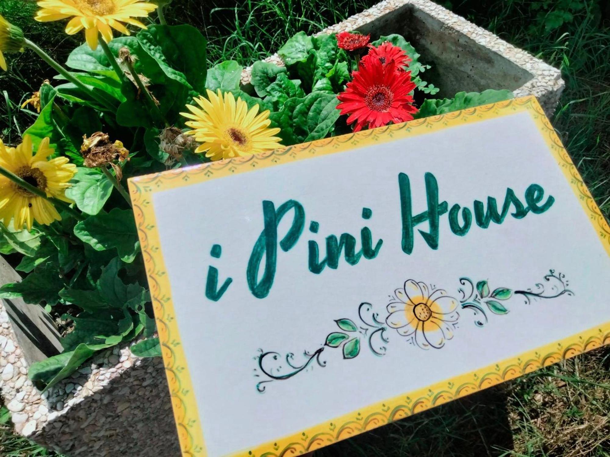 I Pini House Villa Magione Exterior photo